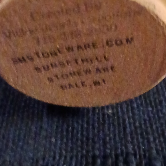 Handmade Electric Stoneware Candle - Picture 3 of 4